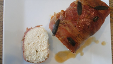 Polpettone, pain de viande poulet ricotta sauge