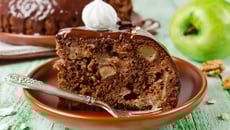 Cake chocolat, pommes & caramel