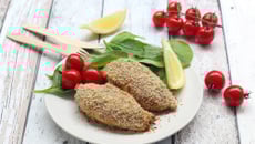 Filets de poulet en croûte de moutarde et épices