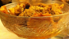 Soupe de clémentines à la vanille, crumble aux noisettes et