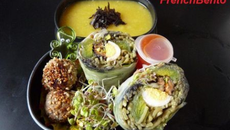 Rouleau de printemps très complet au soba au matcha