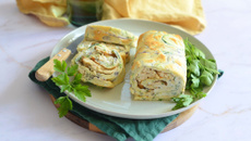 Roulé aux courgettes, à l’oignon et au poulet