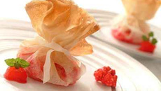 Aumonières aux fruits d'automne et praline