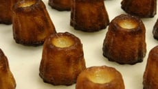 Cannelés de Bordeaux