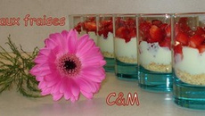 Petites tartes aux fraises en verrines