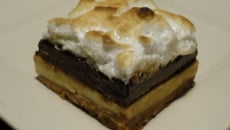 Tarte chocolat blanc chocolat noir meringuée