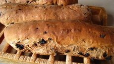 Pain aux olives et à la marjolaine