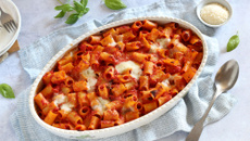 Gratin de pâtes sauce tomate et mozzarella