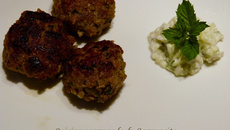 Boulettes de viande et tzatziki