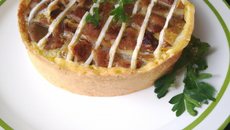 Tarte au St-Marcelin sur pâte feuilletée