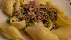 Pippe Rigate au jambon et aux petits pois (pâtes)