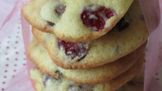 Cookies aux cranberries, raisins et noisettes