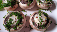 Champignons de Paris farcis au Boursin ail et fines herbes