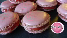 Macarons fraise Tagada traditionnels
