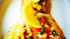 Sardines à la plancha salade fraîcheur pêche balsamique