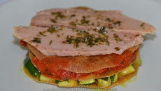 Millefeuille courgettes, tomates et émincés de thon