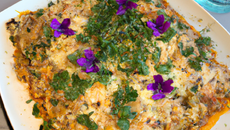 Pasticcio au caviar aubergine, crabe gingembre coriandre