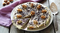 Gâteau aux noix généreux