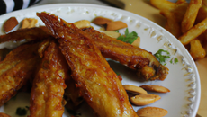 Ailes de chapon frites aux amandes