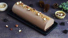 Bûche de Noël au chocolat et praliné