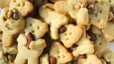 Petits biscuits ours aux amandes et aux noix