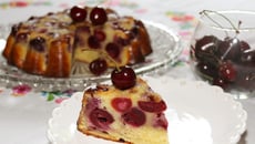 Clafoutis géant aux cerises