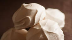 Meringues "fresh"