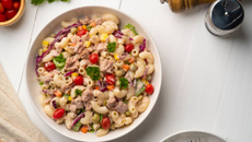 Salade de pâtes au thon et sa mayonnaise