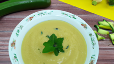 Velouté de courgette économique