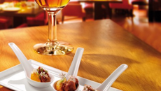 Poulet Tandoori, mousseline de carottes aux agrumes, cébettes et coriandre car