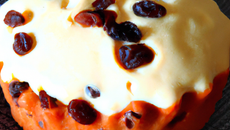 Gateau corbeille de raisins à la crème fouettée