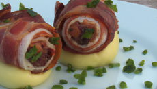 Paupiette de bacon farcies à la purée poireaux-pomme de terre