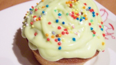 Muffin à la mangue, glaçage citron vert