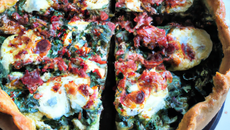 Tarte d'épinards au bacon et chèvre