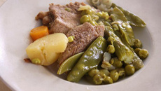 Sauté de Veau aux Légumes de Printemps