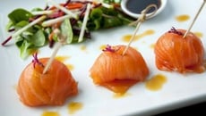 Dômes de saumon de Norvège fumé