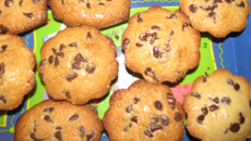 Financiers aux amandes et pépites de chocolat