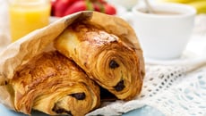 Pains au Chocolat (Chocolatines)