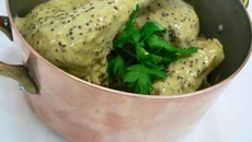 Lapin à la moutarde crémeux