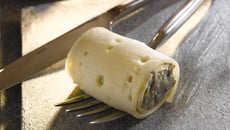 Cannellonis de tomme de Savoie au caviar d'aubergines et à l'ail 