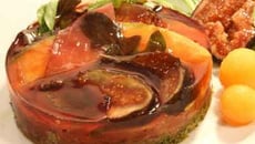 Tarte salée d'été au vin doux