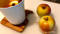 Apple tea