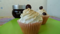Cupcakes griottines, glaçage meringué