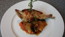 Cailles aux dattes et au thym