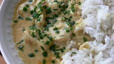 Poulet à l'indonésienne au lait de coco