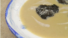 Crème d'artichauts, parfums de truffes