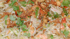 Crevettes sautées à la coriandre et germes de soja