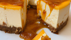 Cheesecake exotique et son caramel au fruit de la passion