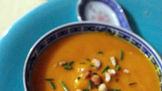 Soupe de potimarron aux noisettes