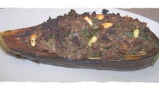 Aubergine farcie à la viande
